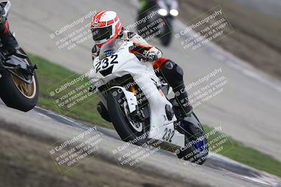 media/Nov-29-2025-TrackDaz (Sat) [[10ae2d9bce]]/B Group/Session 3 (Outside Grapevine)/